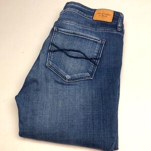 SIGNATURE ABERCROMBIE & FITCH HIGH-RISE SUPER SKINNY JEANS 28x30 ⭐️